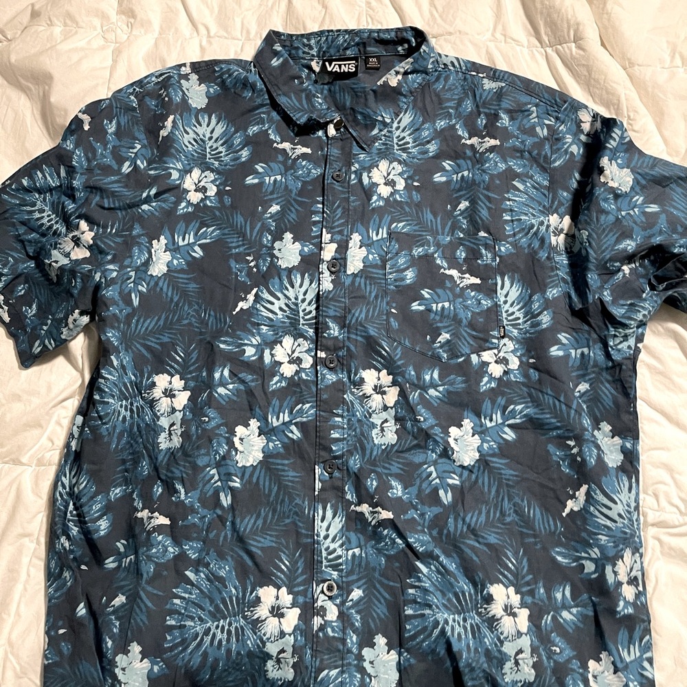 Vans Hawaiian shirt